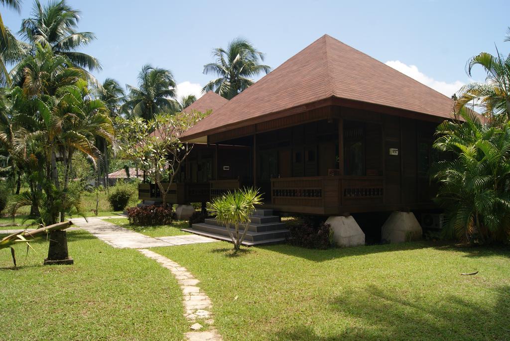 Nusantara Diving Centre Resort & Spa Manado Eksteriør bilde